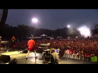 Voodoo Experience 2010: MGMT (Kids) (Scooby Doo)