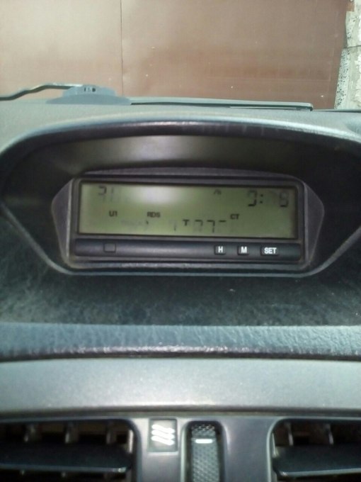 4HeRMBQ_-1c.jpg