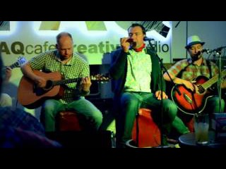 Крошка Ру - Чай (акустика в F.A.Q. cafe 2015, кантри-блюз версия)