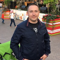 Олег Константинов