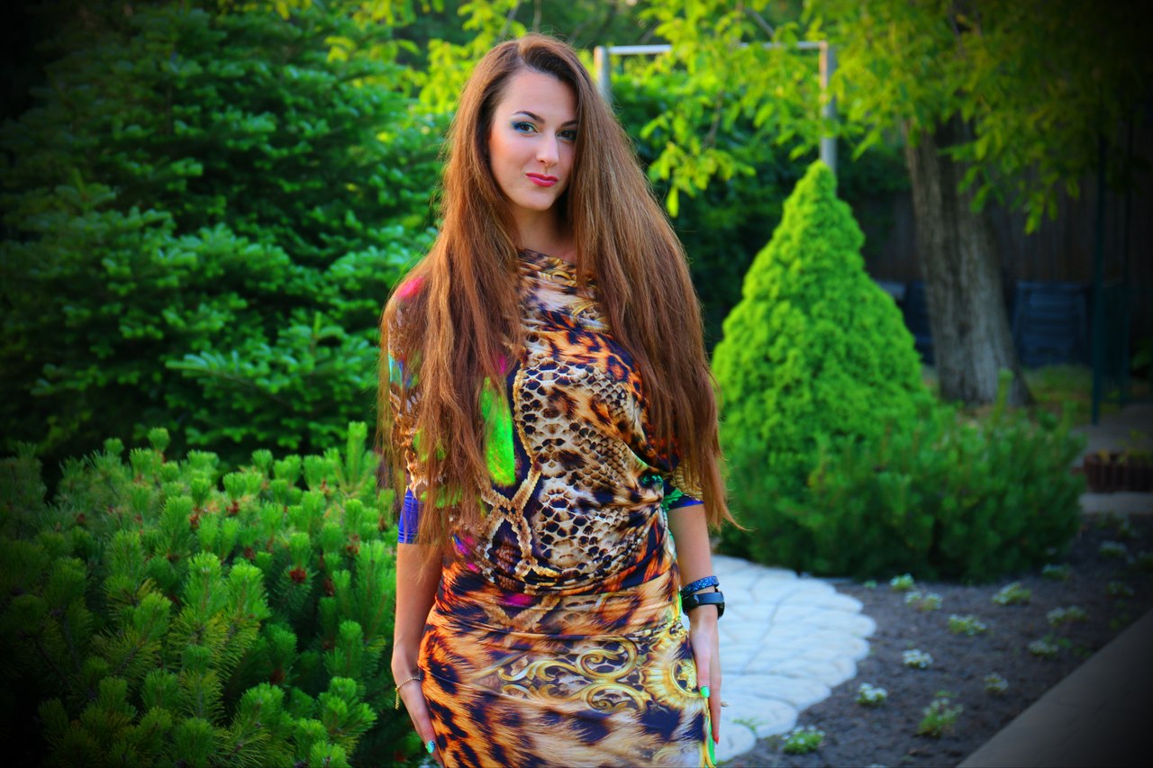 Юлию тихомирову