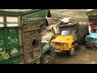 Risking it all - Pakistan by Aljazeera
