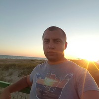 Кирилл Адов