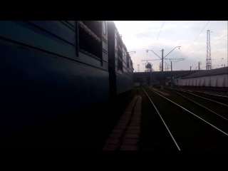 Выезд электровоза ВЛ82м-045 из ТЧ-8 Днепропетровск