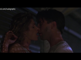 Сексуальная Синди Кроуфорд (Cindy Crawford) в фильме