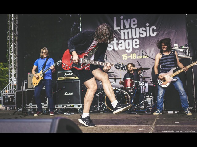 Easy Dizzy - TNT (ACDC cover)