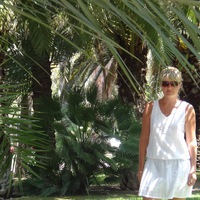 Елена Пивоварова