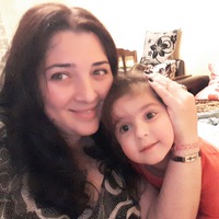 Мадиночка Хадикова