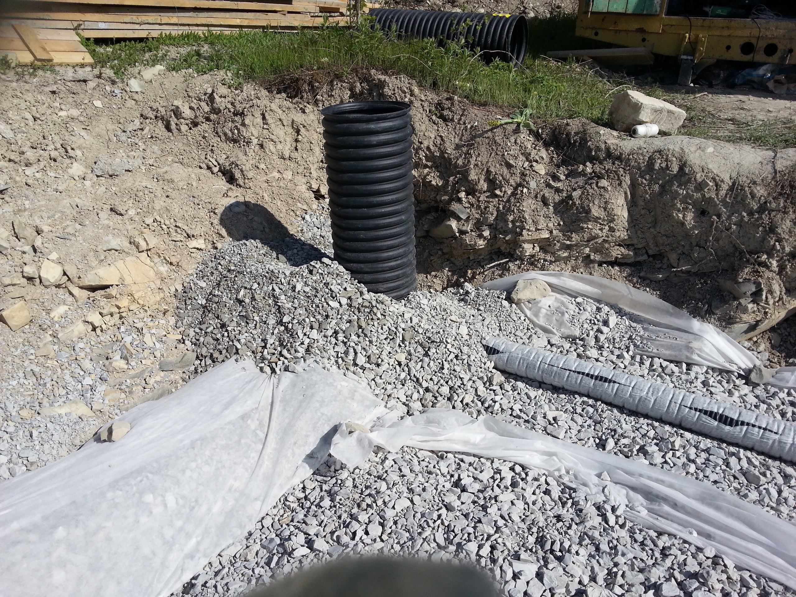 Как работает дренажная труба - 81 фото