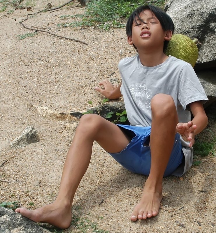 naked-japanese-little-boy-pictures-naked-girls-in-chainmail
