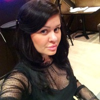 Вика Хмарина