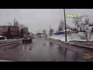 Шестёрку развернуло на дороге (Смела) | ДТП авария