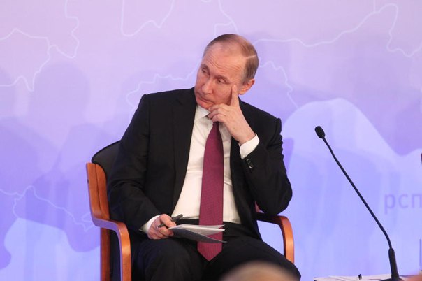 Совет Федерации попросил Путина ввести санкции против Польши 