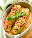 Кабачки фаршированные курицей и овощами