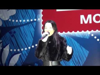 Певица Анетта -