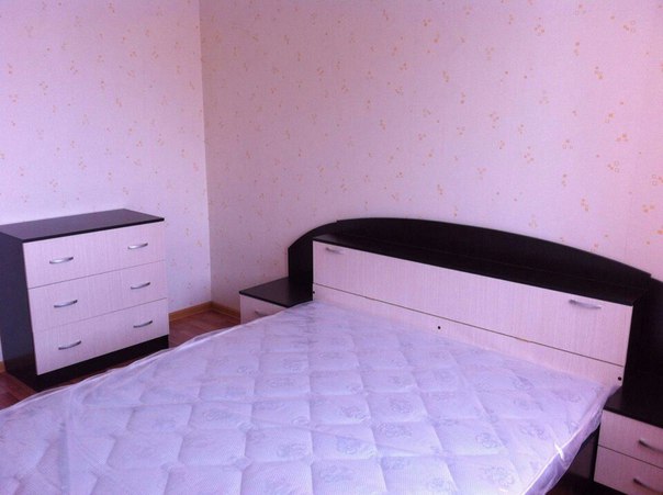 Сдаётся комната в трех комнатной квартире. Метро Парнас. 5-10мин пешком. Заречная 25. В квартире все есть. Рассматривается девушка без вредных привычек. Заехать можно 17.03.2018.<br> Цена 12 тыс +2т. руб. комунальнные. Вопросы в личку - фото Фото: Сдаётся комната в трех комнатной квартире. Метро Парнас. 5-10мин пешком. Заречная 25. В квартире все есть. Рассматривается девушка без вредных привычек. Заехать можно 17.03.2018.<br> Цена 12 тыс +2т. руб. комунальнные. Вопросы в личку