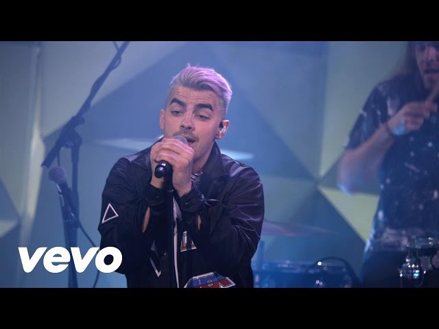 DNCE - Pay My Rent (Vevo LIFT)