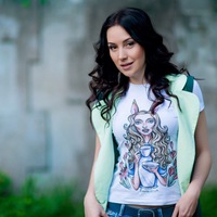Лена Костромина