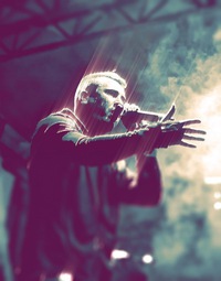Андрей Попов