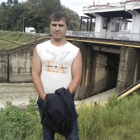 Виктор Иванов