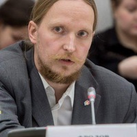 Павел Фролов