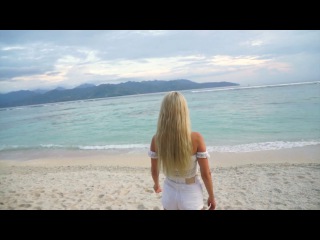 SUMMER VIBES GILI ISLAND