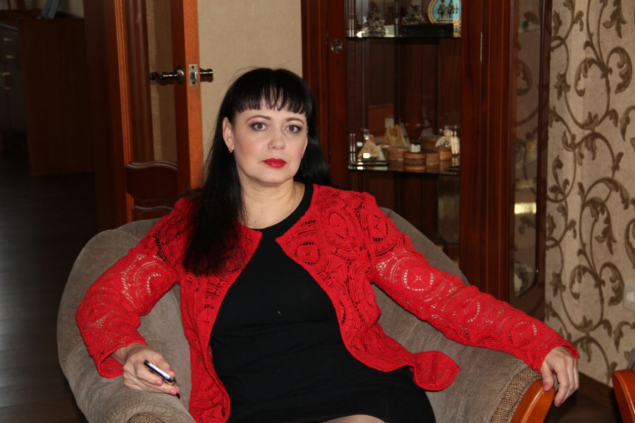 Девушки среднеуральск. Женщины верхняя пышма. Девушки верхняя пышма. Женская верхняя пышма. Инспектор пдн.