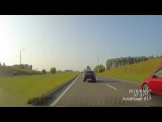 Опасное вождение, Lada Granda гос номер Н031ЕЕ 99 (старый оскол)