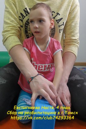 Девки лизульки видео, фото русских жен с широко раскинутыми ногами