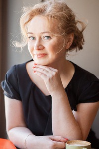Елена Королева