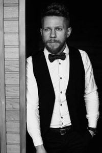 Tom Jones