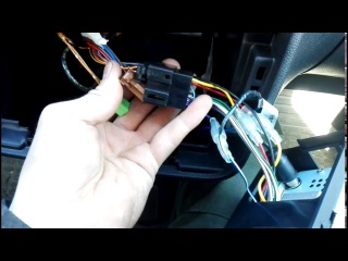 Установка магнитолы шкода фабиа. Installing the radio in a Skoda Fabia.