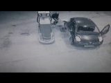 Молодая пара едва не спалила собственное авто на автозаправке во Владивостоке (VHS Video)