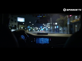 Tiësto & Ummet Ozcan - What Youre Waiting For