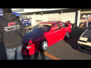 Worlds maddest AE86 drifter Kaicho Takahashi drift and crash at Tsukuba Circuit