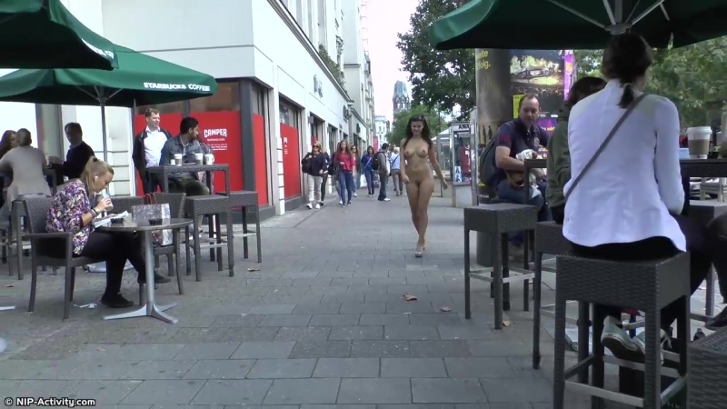 Billy Nude in Public 5