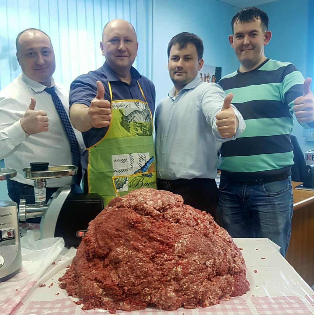 фото Закончился пост!!! Пора крутить мясо!!! На этот раз делаю это совместно с коллективом!!! @ Кузнецкий Альянс