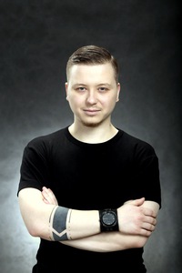 Антон Комов