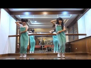 T-ARA Little Apple by Sandy&Mandy (cover) (筷子兄弟小蘋果歌曲版+畫面加強版)