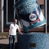 Максим Сонин