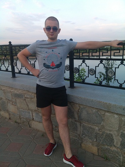 Денис Фоминых