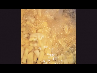 Жареная картошка с грибами в сметане🍲