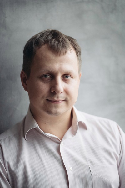 Михаил Захаренков