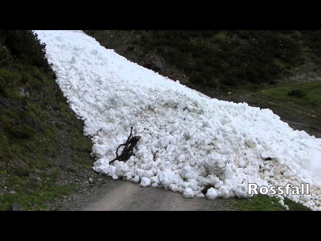 Höttingeralm - Lawine Juni 2013