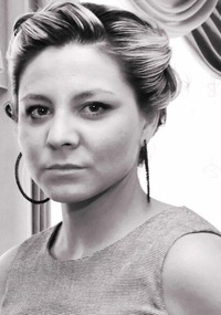 Элина Азиханова
