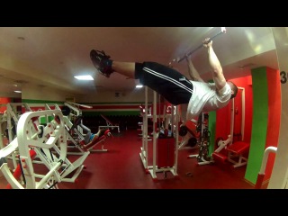 IRON MADMAN - some powerful exercises that`ll kill your muscles!