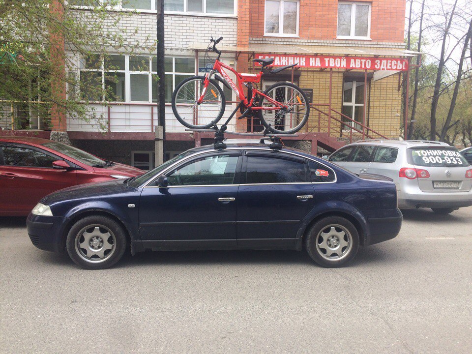 Велокрепления багажники на крышу автомобиля