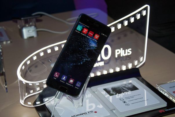 HUAWEI P10 и P10 Plus официально представлены в Украине!
