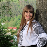 Катя Поднєжна
