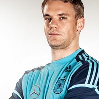 Слава Бобров |